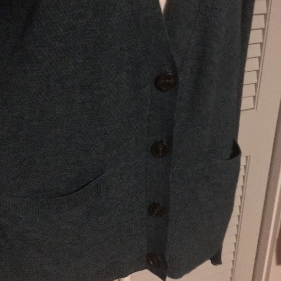 Madewell Cardigan V-Neckline Pockets - Picture 2 of 4